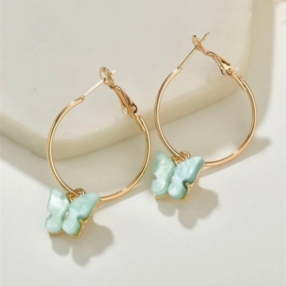 3/$30 💛 Butterfly Hoop Earrings